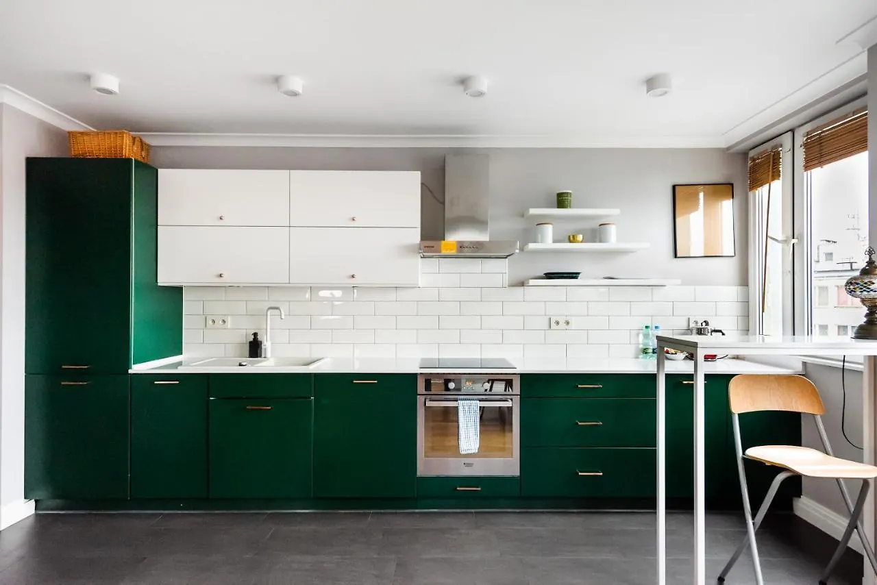Solec Colourful Vistula Apartment ワルシャワ ポーランド